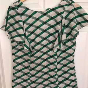 Flutter sleeve top,